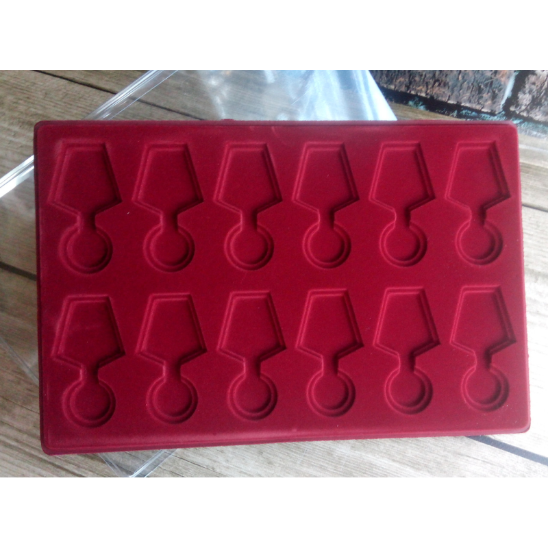 Палета / планшет PR1 на медалі (d 33)