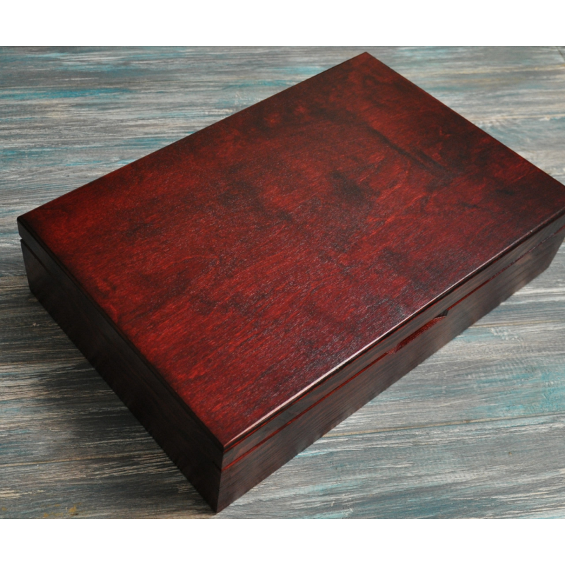 Бокс (дерев“яний) для зберігання палет (планшетів). На 6 палет.