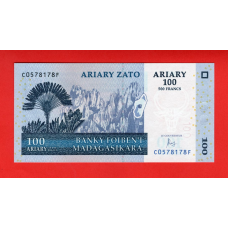 Мадагаскар 100 аріарі 2004 UNC p-86